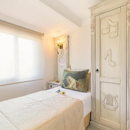 Hotel Losta Sahil Evi 3 Muğla